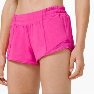 Lululemon Hotty Hot 2.5 Low Rise Shorts Sonic Pink